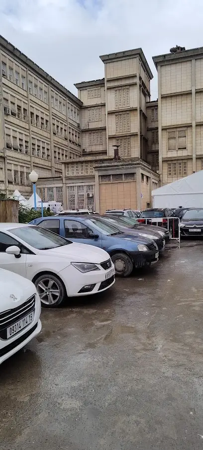 Centre hospitalier universitaire Nedir Mohamed de Tizi-Ouzou