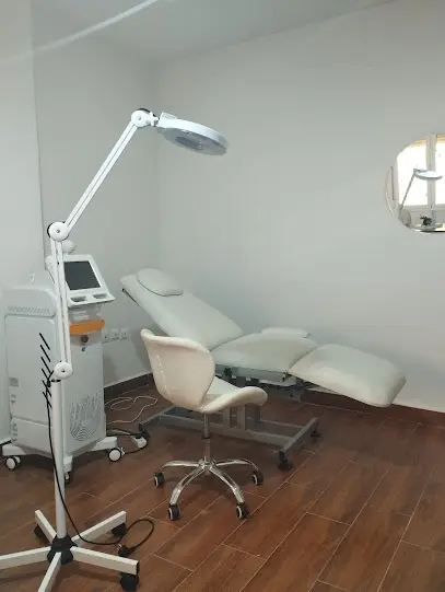 médecin esthétique et laseriste Dr. Belalem Imène